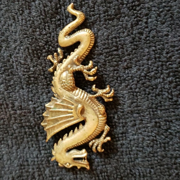 🌟 Host Pick ⭐ Vintage Dragon Brooch Brass 3" x 1-1/4" Pin clasp. EUC - Picture 2 of 8